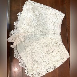 Nabes white lacy shorts size small